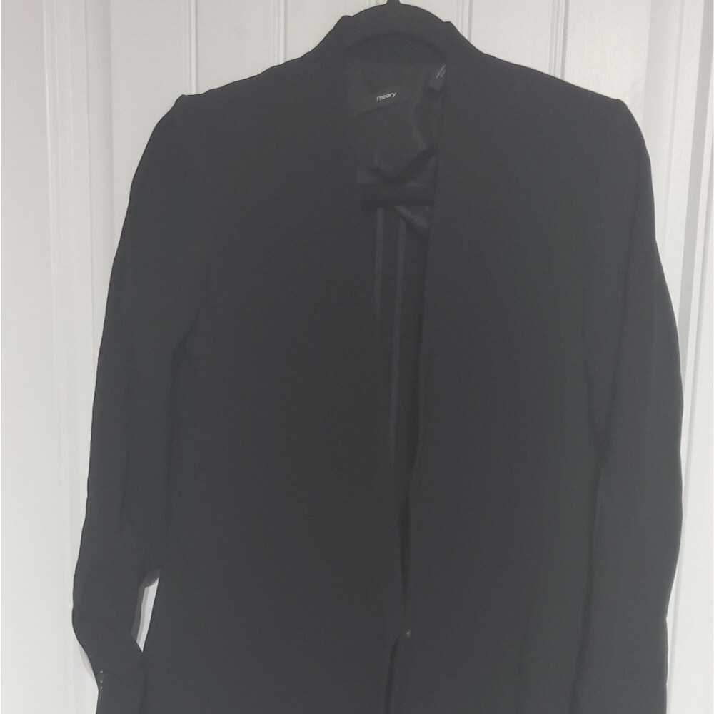 Theory Blazer Size 2 - Picture 2 of 6